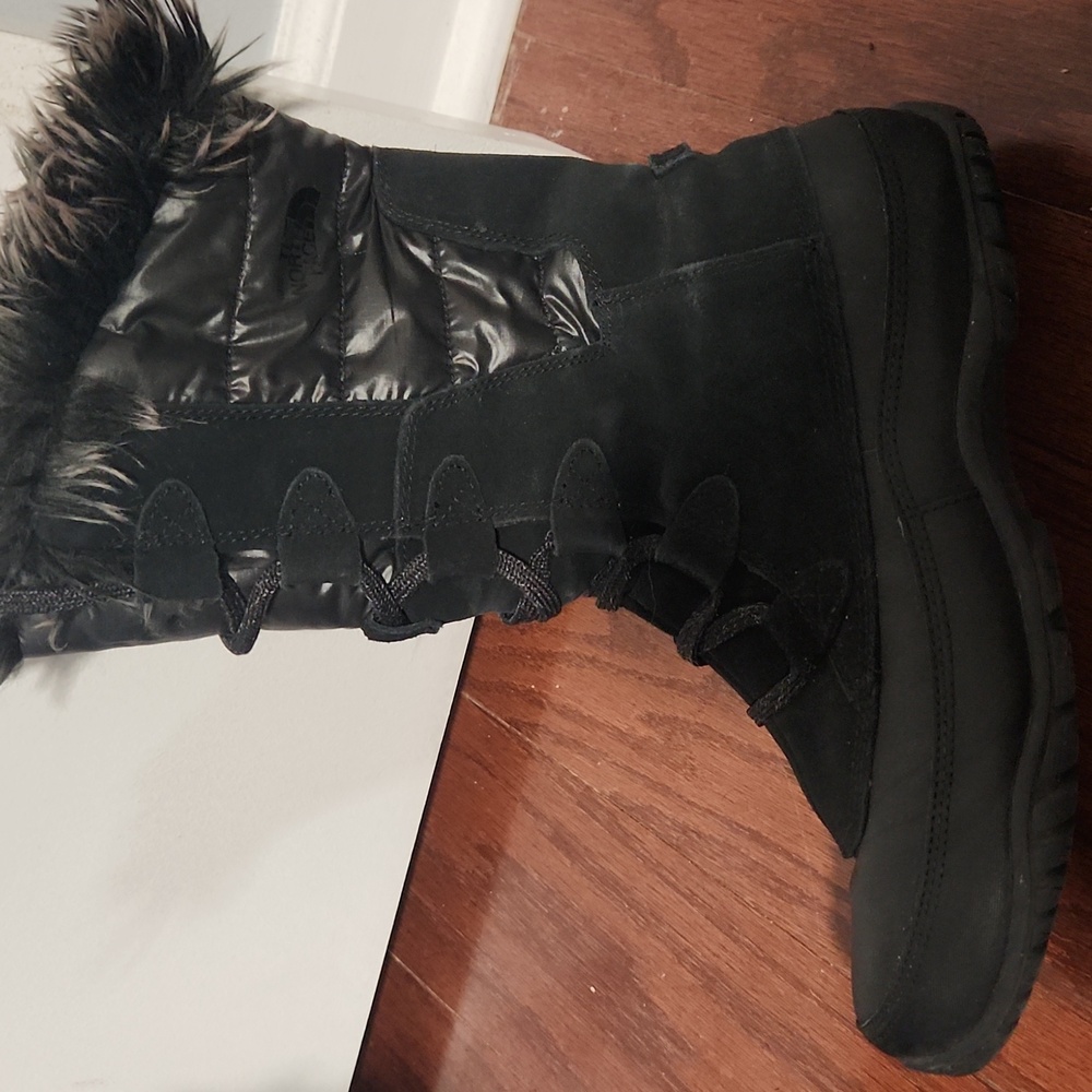 North face boot size 9
